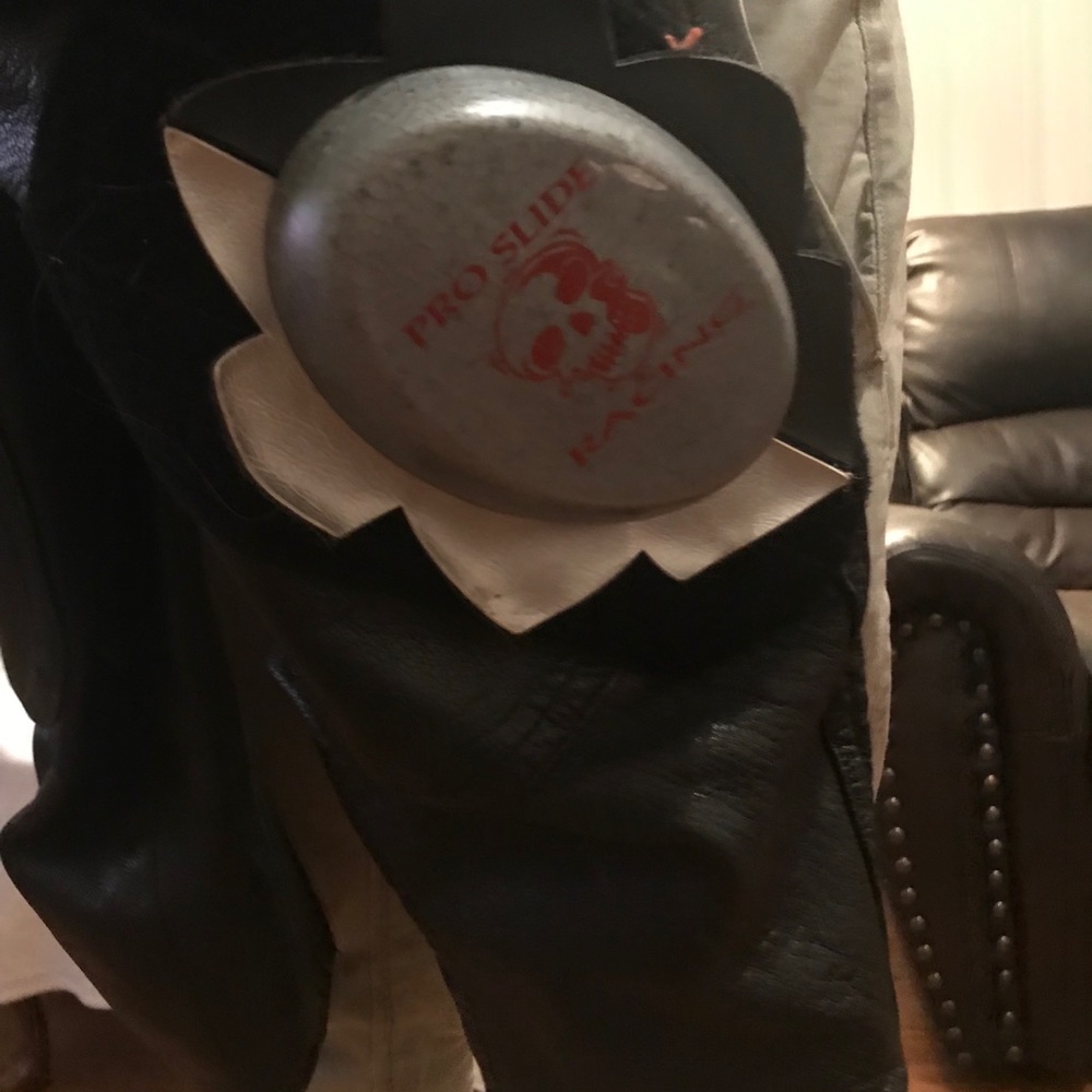 Motorcycle Racing Leathers! 🏍 - Picture 2 of 8